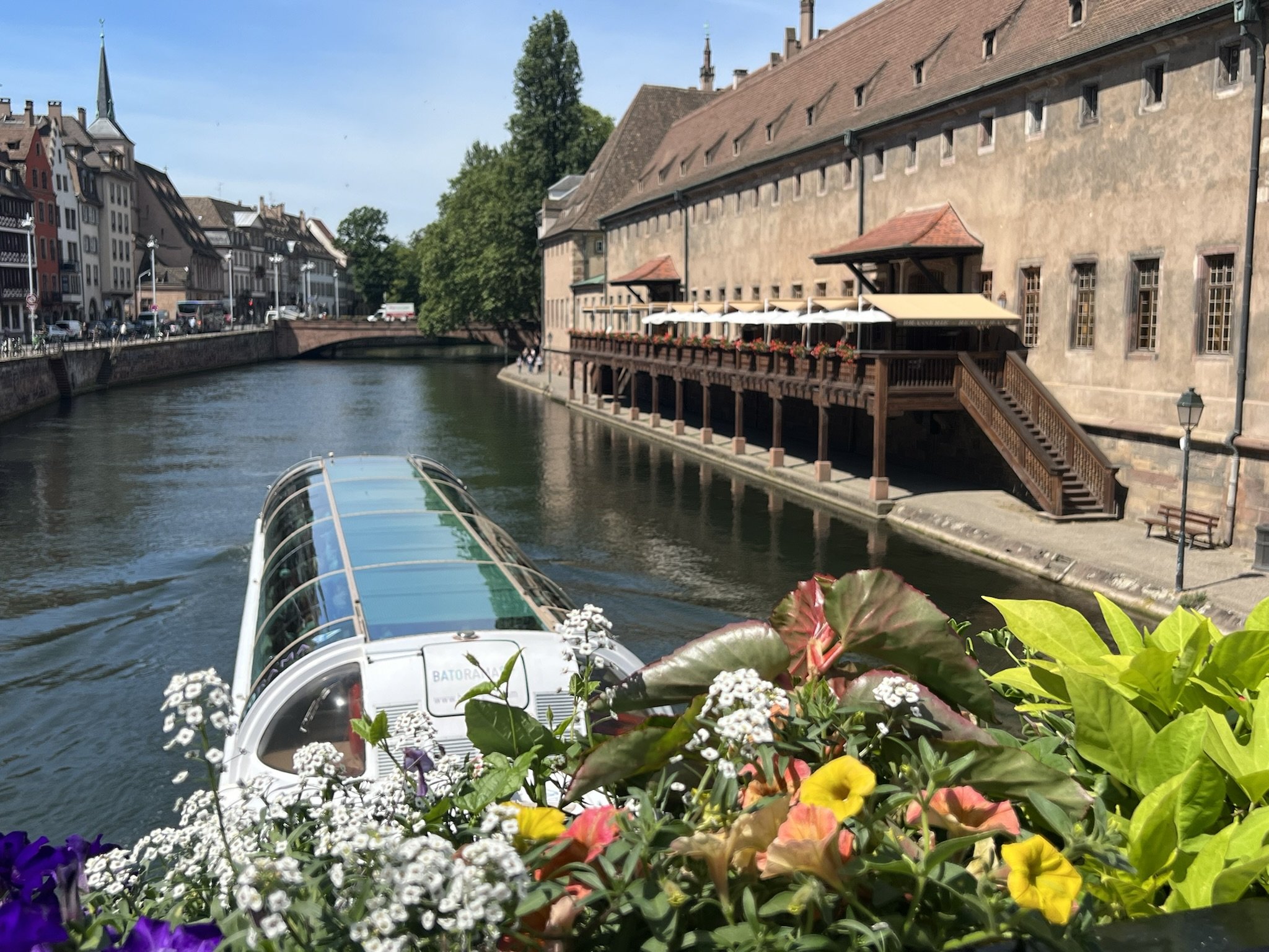 R. A. 2026 – ZIUA II – Dîner de gala + danse: Restaurant & Cave « L&rsquo;ancienne Douane » 20h00-02h00